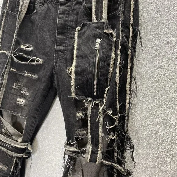 NEW WHO DECIDES WAR by Ev Bravado Gnarly Destroyed Denim Jeans – Black Size 32